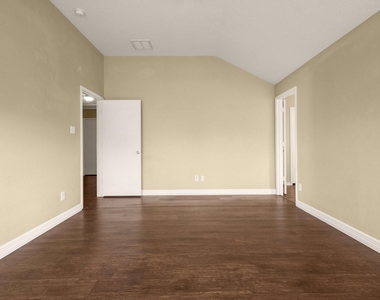 1119 Mossy Branch Street - Photo Thumbnail 15