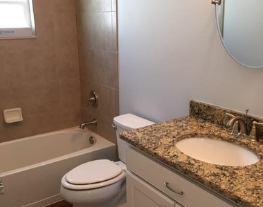 1539 Tullagee Avenue - Photo Thumbnail 12