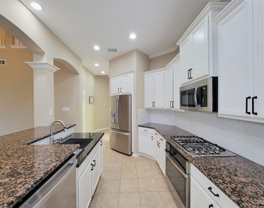 17918 Skyline Arbor Terrace - Photo Thumbnail 10