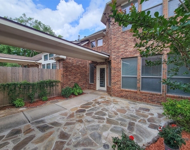 17918 Skyline Arbor Terrace - Photo Thumbnail 36