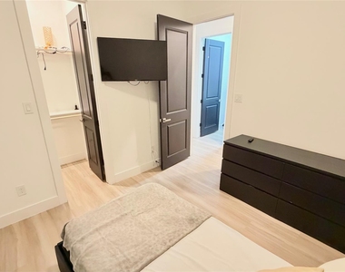 3549 Amos Street - Photo Thumbnail 6