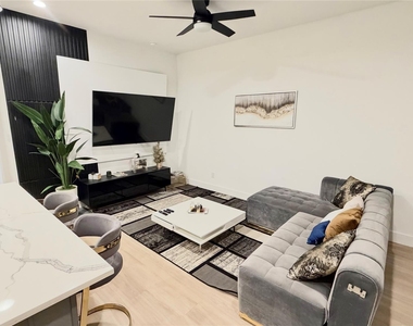 3549 Amos Street - Photo Thumbnail 13