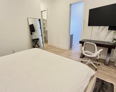 3549 Amos Street - Photo Thumbnail 9