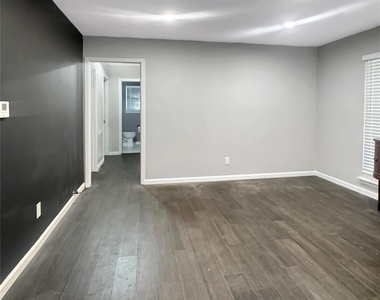 11414 Lemond Drive - Photo Thumbnail 12