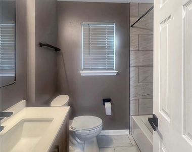11414 Lemond Drive - Photo Thumbnail 13