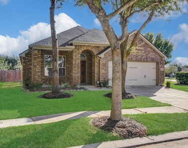 8302 Kerrington Glen Drive - Photo Thumbnail 1