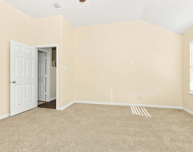 15802 Parmley Creek Court - Photo Thumbnail 8