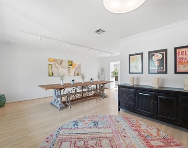 1006 Prince Street - Photo Thumbnail 3