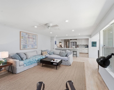 1006 Prince Street - Photo Thumbnail 19