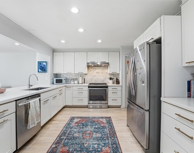 1006 Prince Street - Photo Thumbnail 13