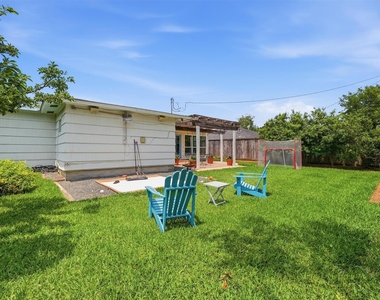 1006 Prince Street - Photo Thumbnail 33