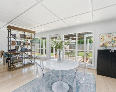 1006 Prince Street - Photo Thumbnail 7