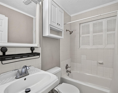 12207 Flushing Meadows Drive - Photo Thumbnail 20