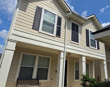 7411 Ravenswood - Photo Thumbnail 3