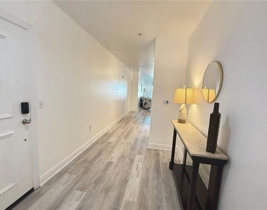 628 Cleveland Street - Photo Thumbnail 4