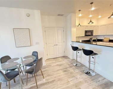 628 Cleveland Street - Photo Thumbnail 12