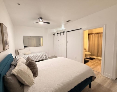 628 Cleveland Street - Photo Thumbnail 25