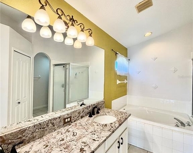 23824 Plantation Palms Boulevard - Photo Thumbnail 20
