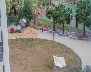 1120 E Kennedy Boulevard - Photo Thumbnail 13