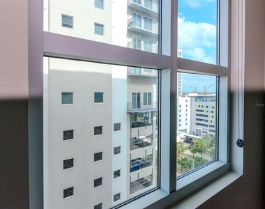 1120 E Kennedy Boulevard - Photo Thumbnail 9