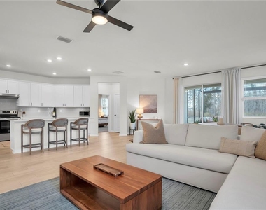 37557 Mackenzie Drive - Photo Thumbnail 6