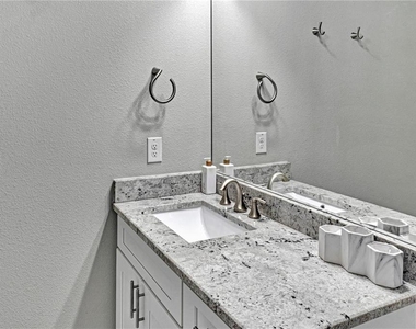 746 Grand Cypress Lane - Photo Thumbnail 15