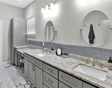 746 Grand Cypress Lane - Photo Thumbnail 10
