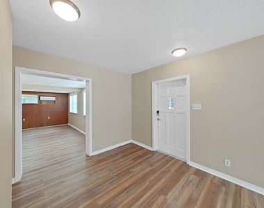 4411 Bass Street - Photo Thumbnail 8