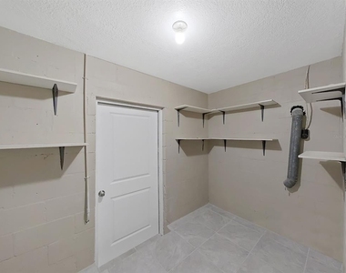 4411 Bass Street - Photo Thumbnail 38