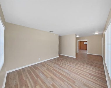 4411 Bass Street - Photo Thumbnail 11