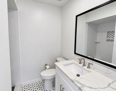 506 S Oregon Avenue - Photo Thumbnail 10