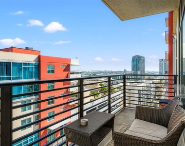 1120 E Kennedy Boulevard - Photo Thumbnail 17