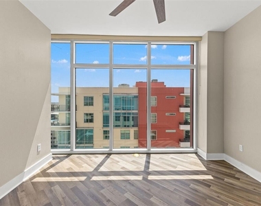 1120 E Kennedy Boulevard - Photo Thumbnail 26