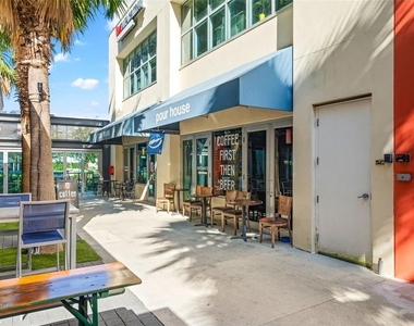 1120 E Kennedy Boulevard - Photo Thumbnail 38