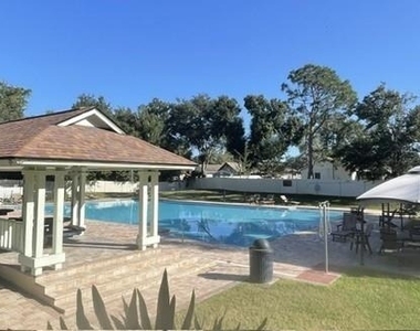 2413 Sagemont Drive - Photo Thumbnail 19