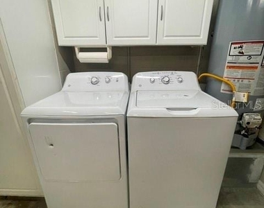 2413 Sagemont Drive - Photo Thumbnail 17