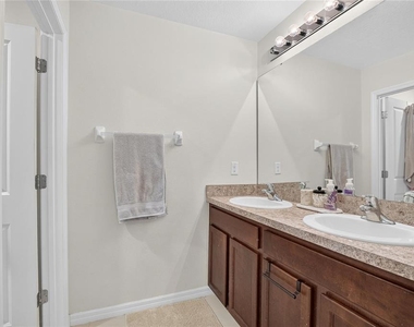 8219 Bilston Village Lane - Photo Thumbnail 19