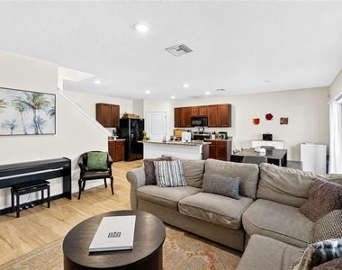 8219 Bilston Village Lane - Photo Thumbnail 4