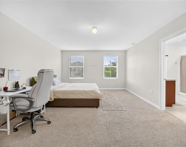 8219 Bilston Village Lane - Photo Thumbnail 6