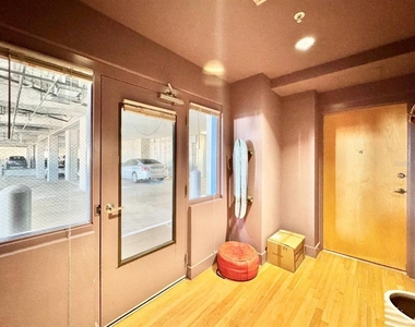 777 N Ashley Drive - Photo Thumbnail 4