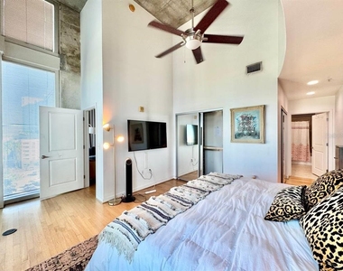 777 N Ashley Drive - Photo Thumbnail 26