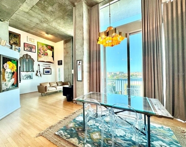 777 N Ashley Drive - Photo Thumbnail 12