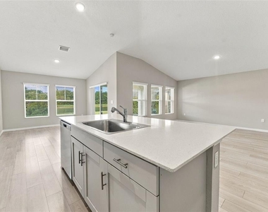 12648 Tannencrest Drive - Photo Thumbnail 7