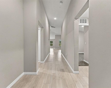 12648 Tannencrest Drive - Photo Thumbnail 3
