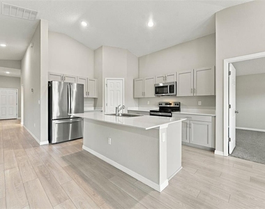 12648 Tannencrest Drive - Photo Thumbnail 4