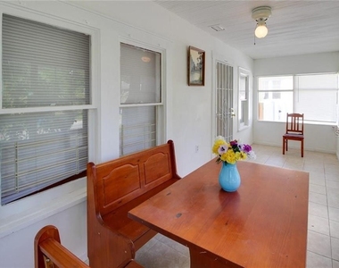 604 Alden Avenue - Photo Thumbnail 12