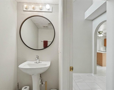 30346 Rattana Court - Photo Thumbnail 13