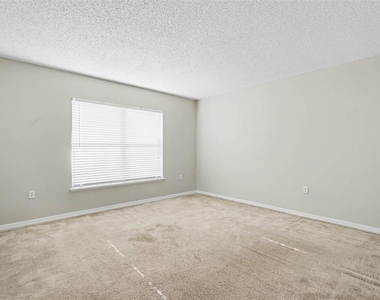 30346 Rattana Court - Photo Thumbnail 6