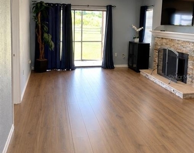 117 Camille Court - Photo Thumbnail 5