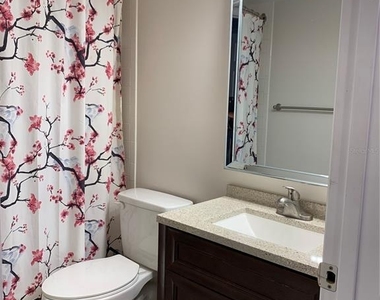 117 Camille Court - Photo Thumbnail 13